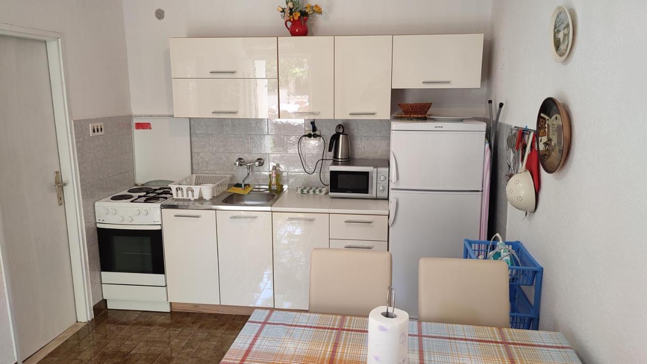 Apartmani Vinko Bol Luaran gambar