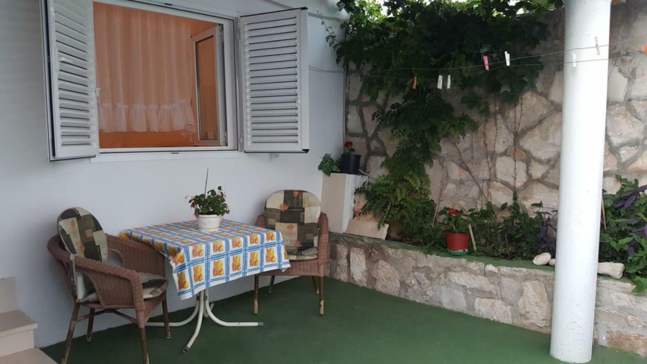 Apartmani Vinko Bol Luaran gambar